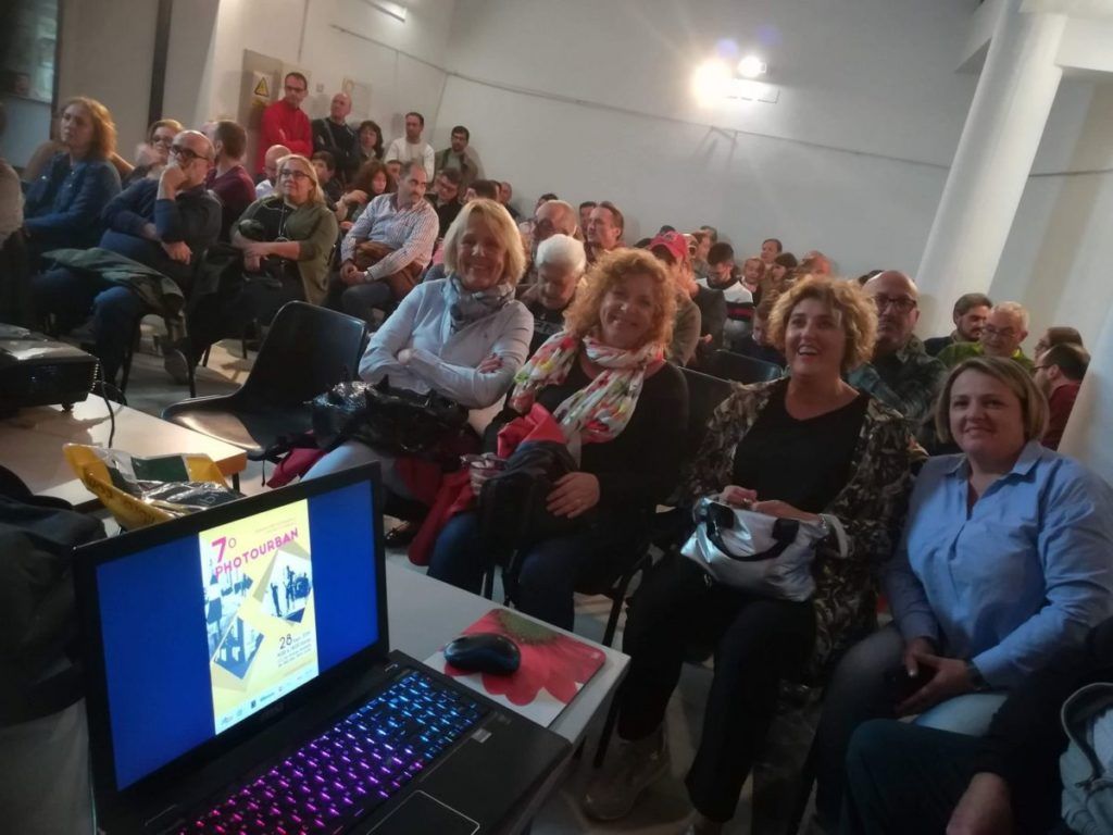 socias en la entrega de premios